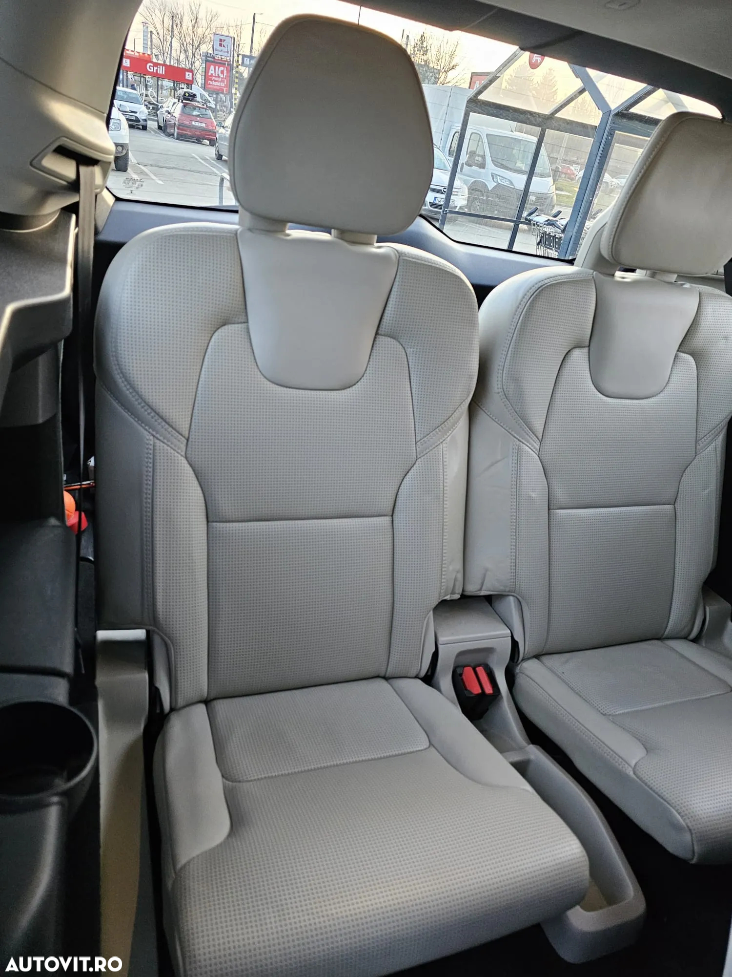 Volvo XC 90 D5 AWD Inscription - 32