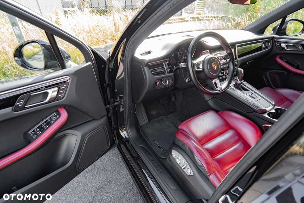 Porsche Macan Standard - 10