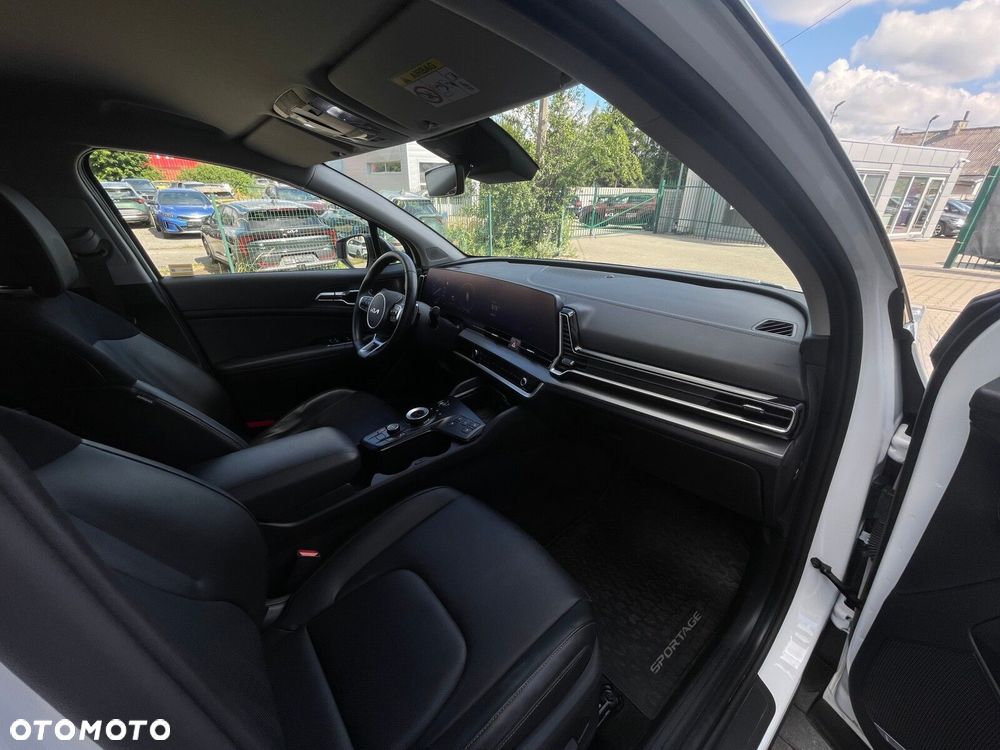 Kia Sportage 1.6 T-GDI HEV Business Line 4WD - 18