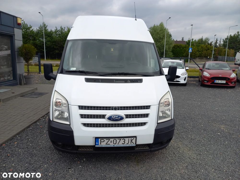 Ford Transit - 10