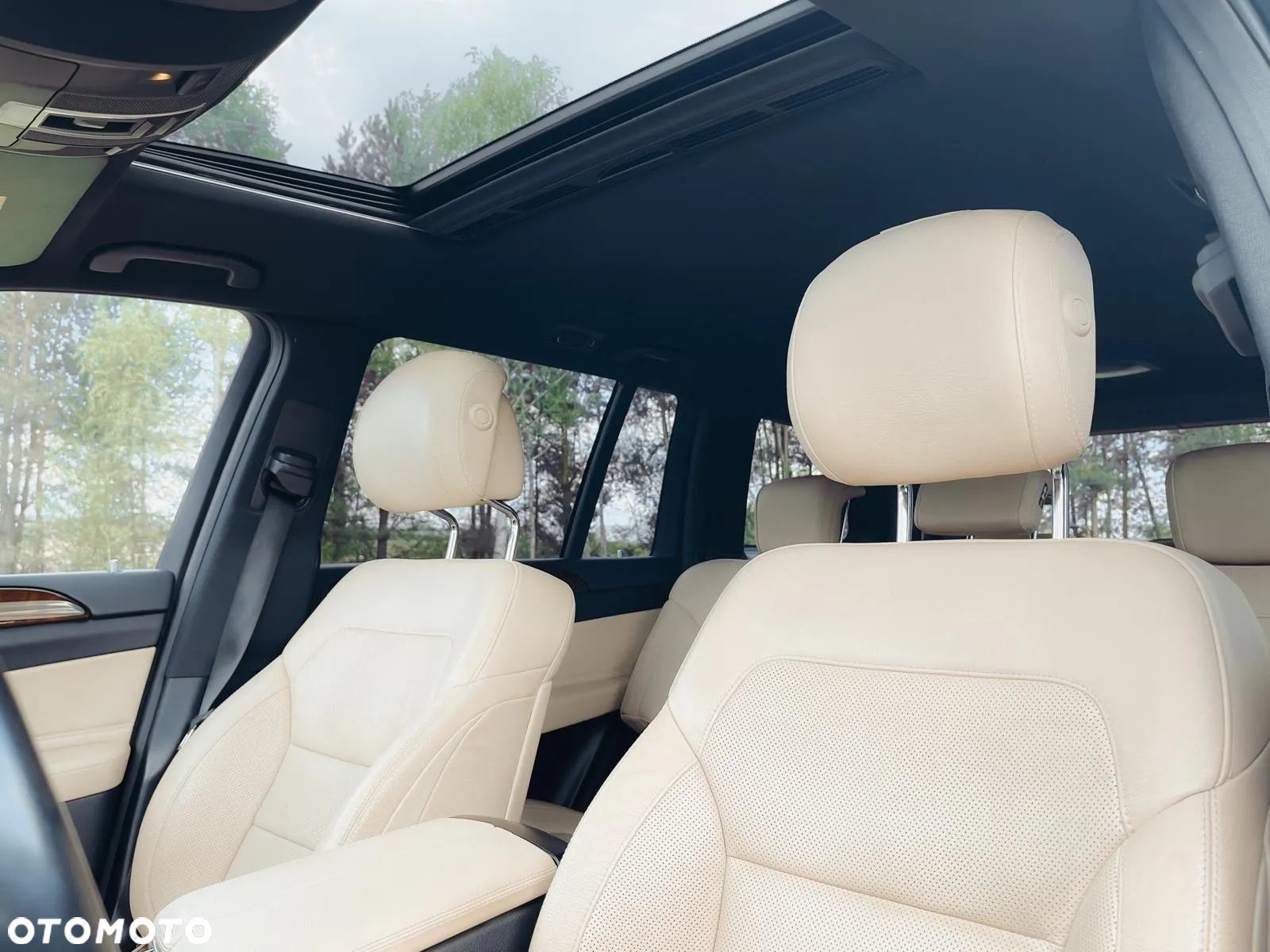 Mercedes-Benz GLS 350 d 4-Matic - 11
