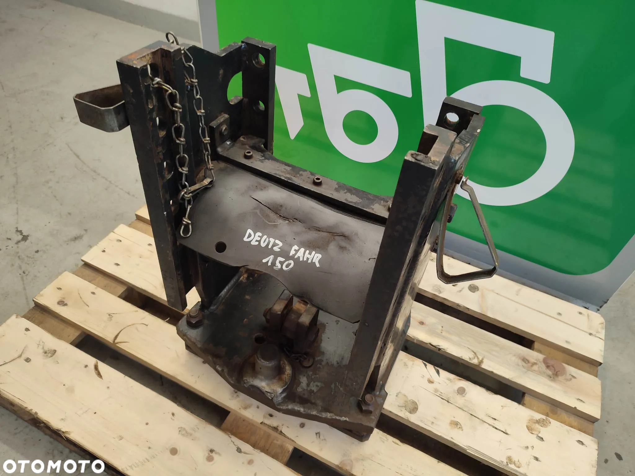 Konsola zaczepu Deutz Fahr 150 - 5