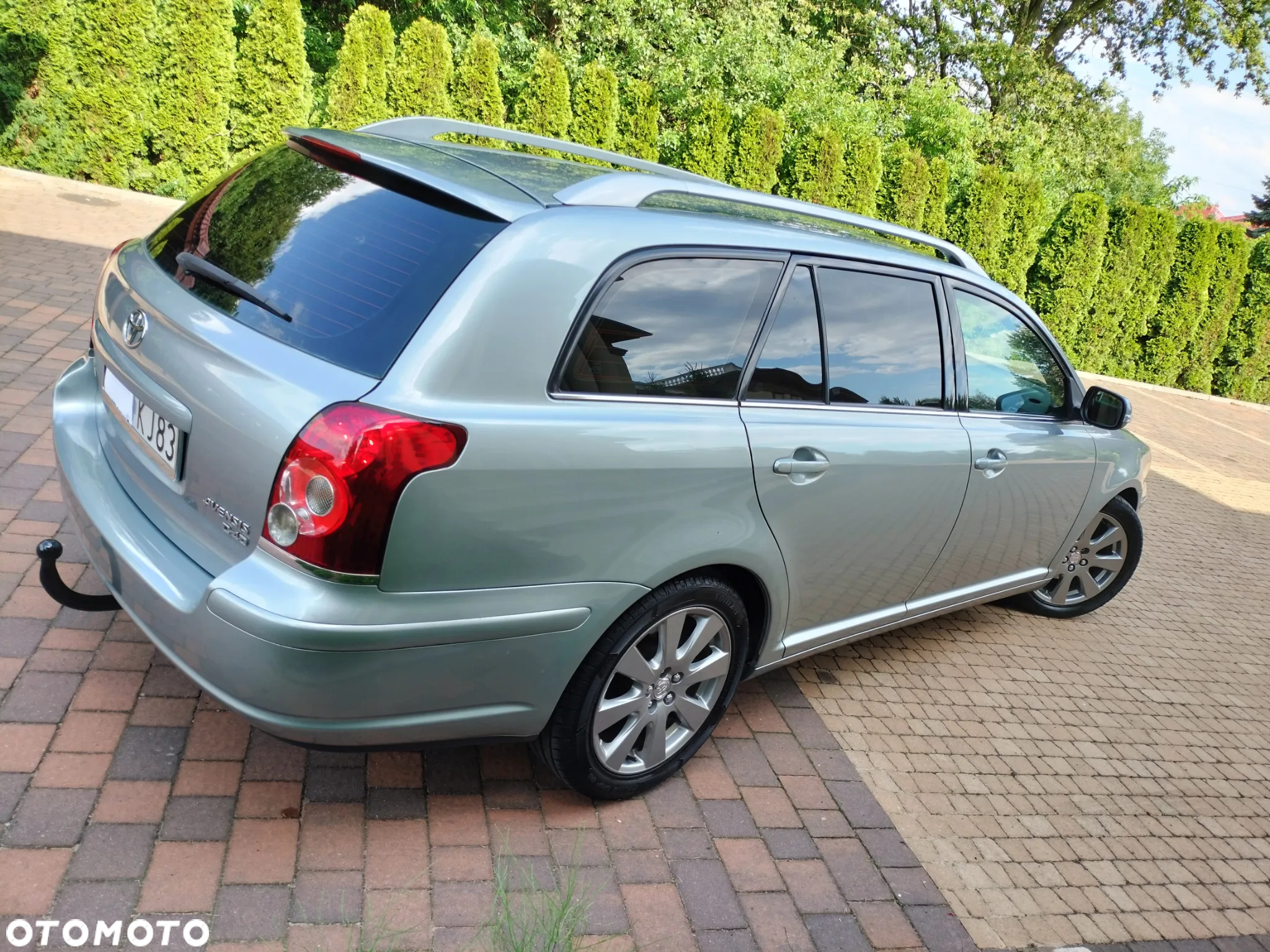 Toyota Avensis 2.0 D-4D Sol+NAVI - 28