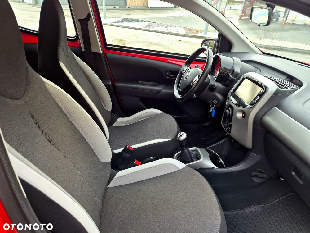 Toyota Aygo 1.0 VVT-i Sprint EU6 - 28