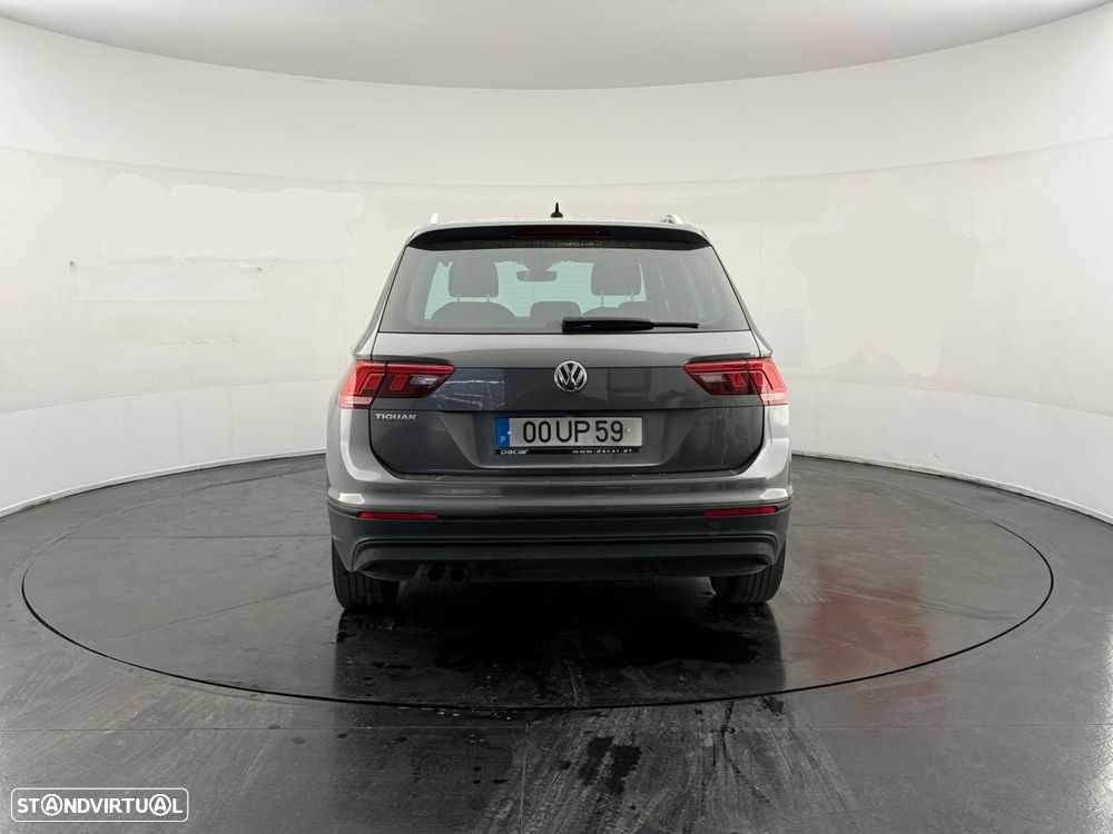 VW Tiguan 2.0 TDI Confortline - 6