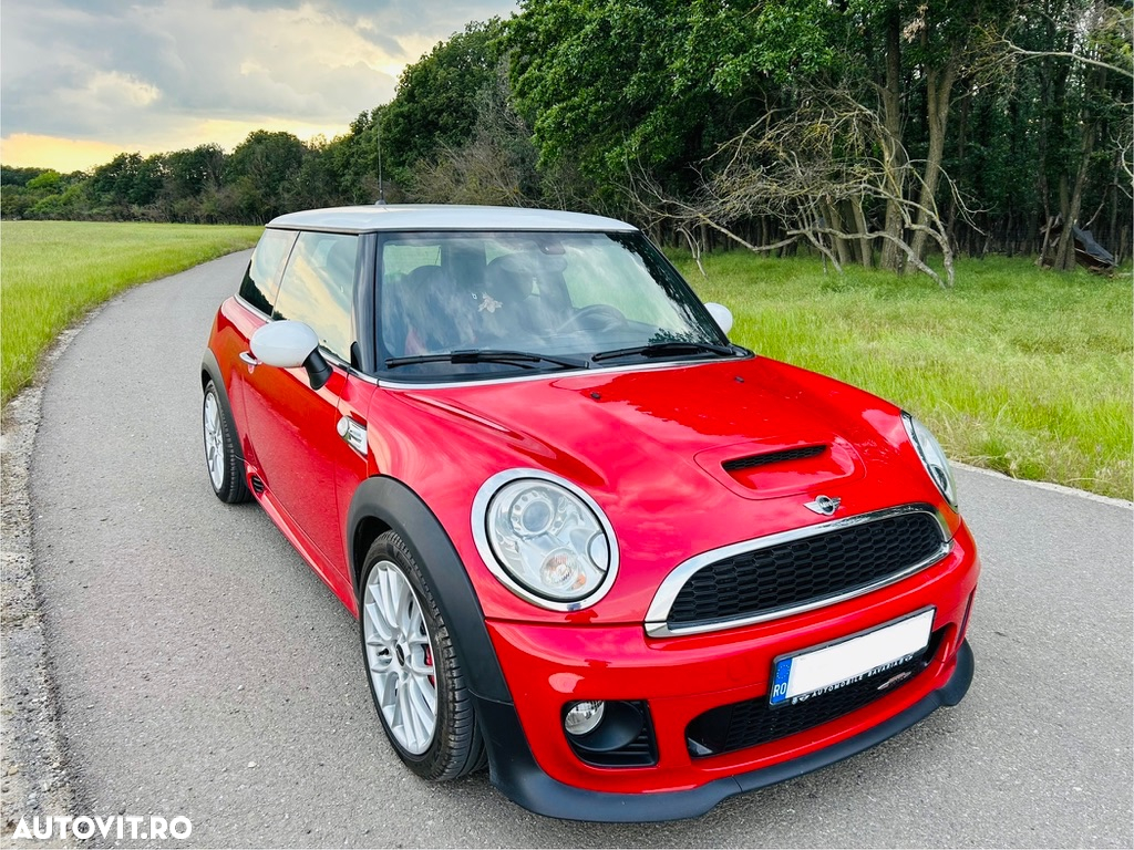 Mini John Cooper Works Coupe - 5