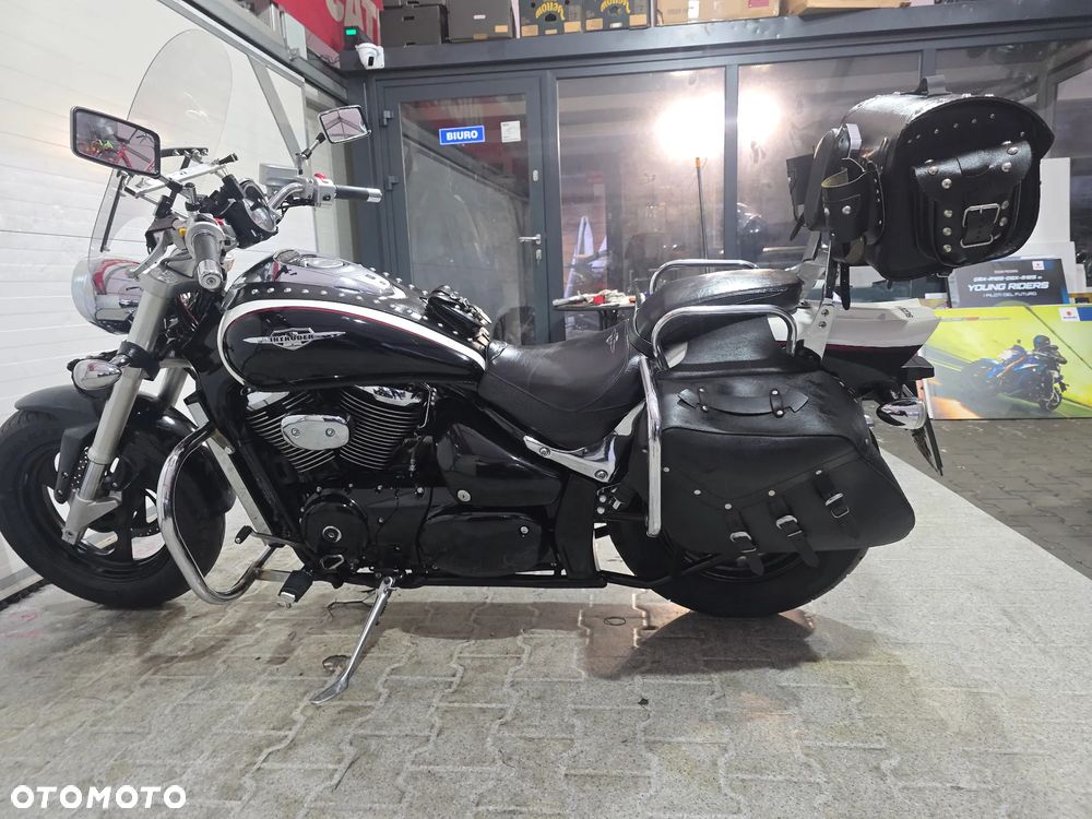 Suzuki Intruder - 25
