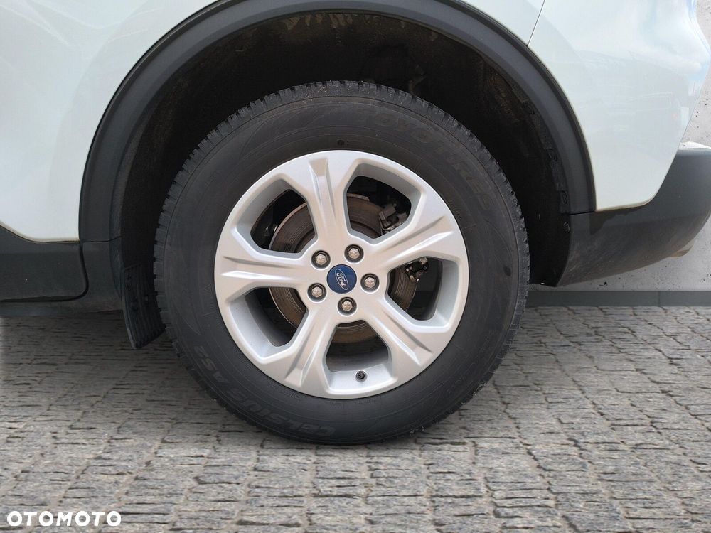 Ford Kuga - 19