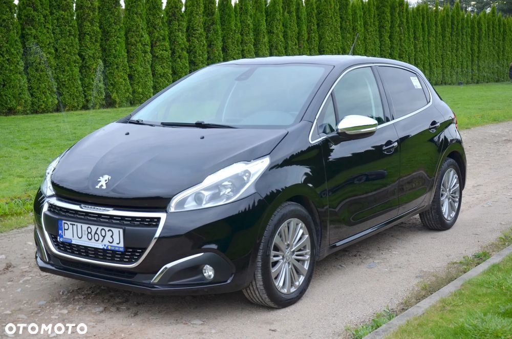 Peugeot 208 PureTech 110 Stop & Start EAT6 Allure
