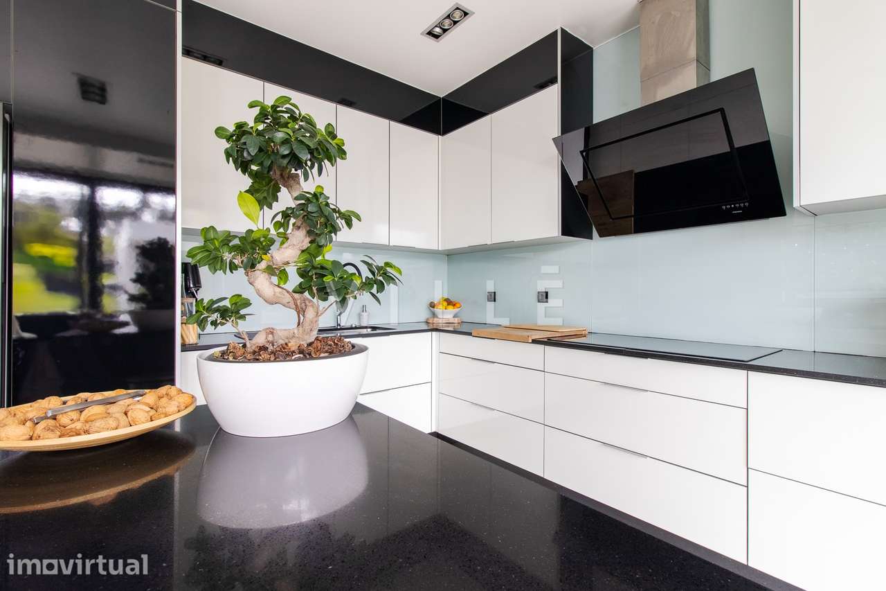 Moradia T4+1 em Ílhavo, com jardim, garagem fechada - Grande imagem: 2/60
