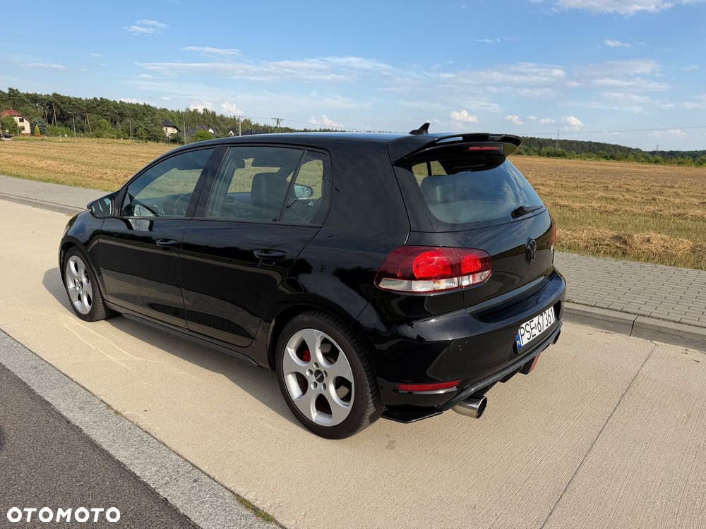 Volkswagen Golf 2.0 TSI GTI - 6