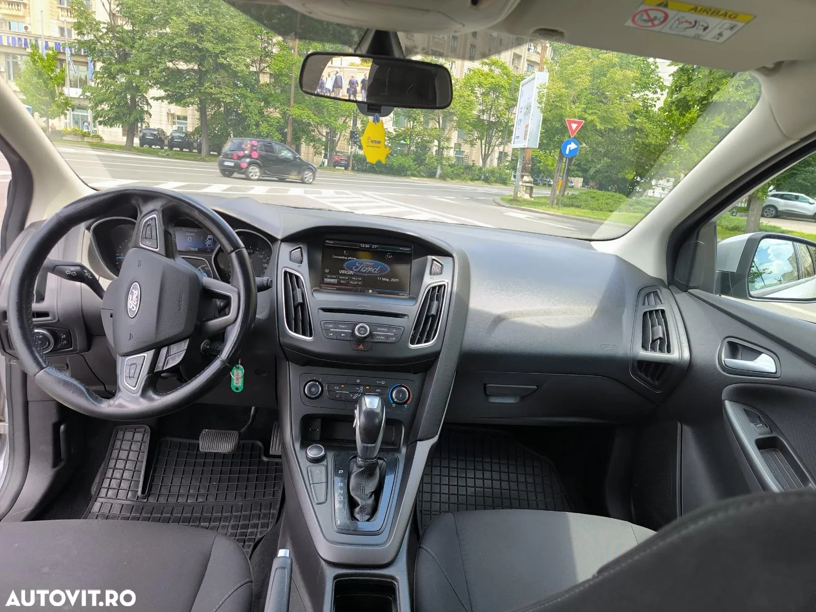 Ford Focus 1.5 TDCi Powershift Titanium - 5