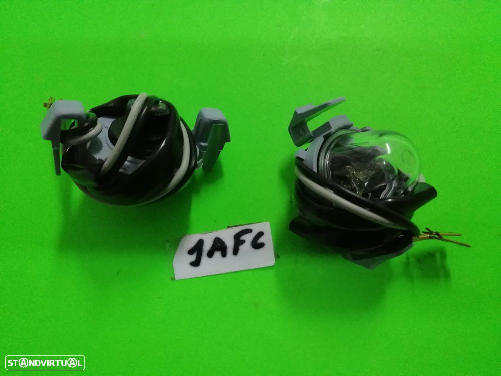 Farolim luz da chapa da matricula Toyota Hilux LN85 LN145 - 2