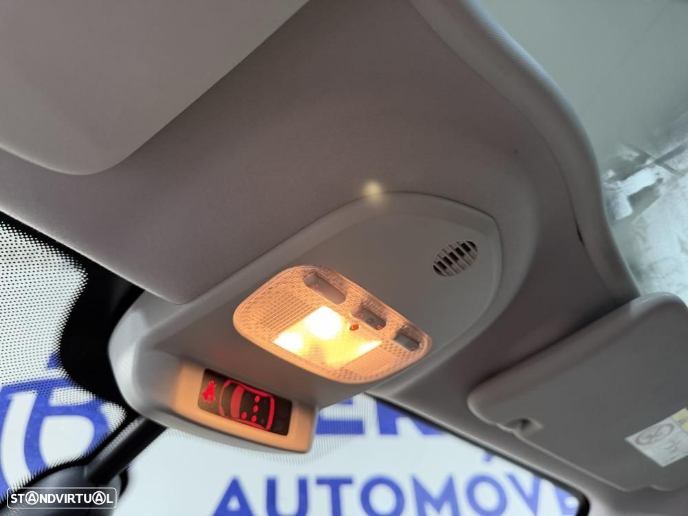 Peugeot 3008 1.6 BlueHDi Allure - 19