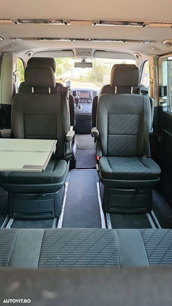 Volkswagen Multivan - 14