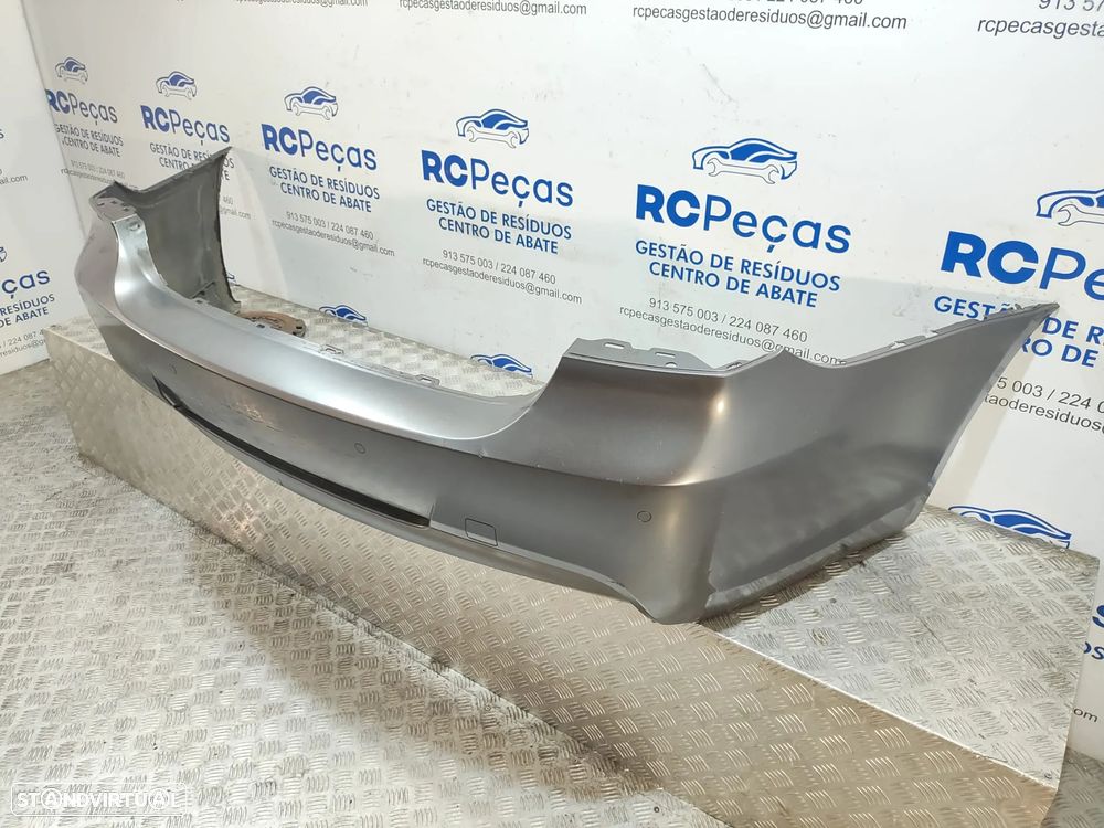 Parachoques Tras Traseiro BMW Serie 3 E90 Sedan Carro Pack M com Sensores de Estacionamento Original - 6