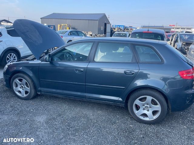 Dezmembrez Audi A3 an 2010 Facelift 1.9 TDI BLS - 3