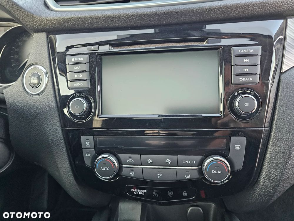Nissan Qashqai 1.3 DIG-T DCT TEKNA - 23