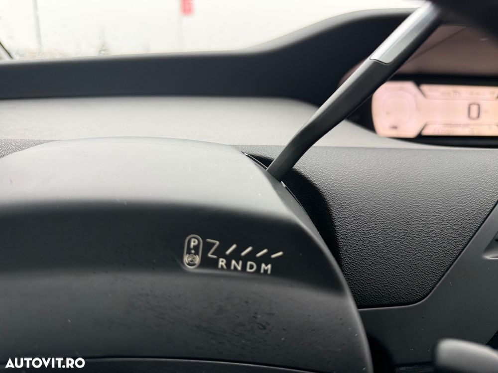 Citroën C4 Space Tourer BlueHDi 120 Stop&Start EAT6 SELECTION - 27