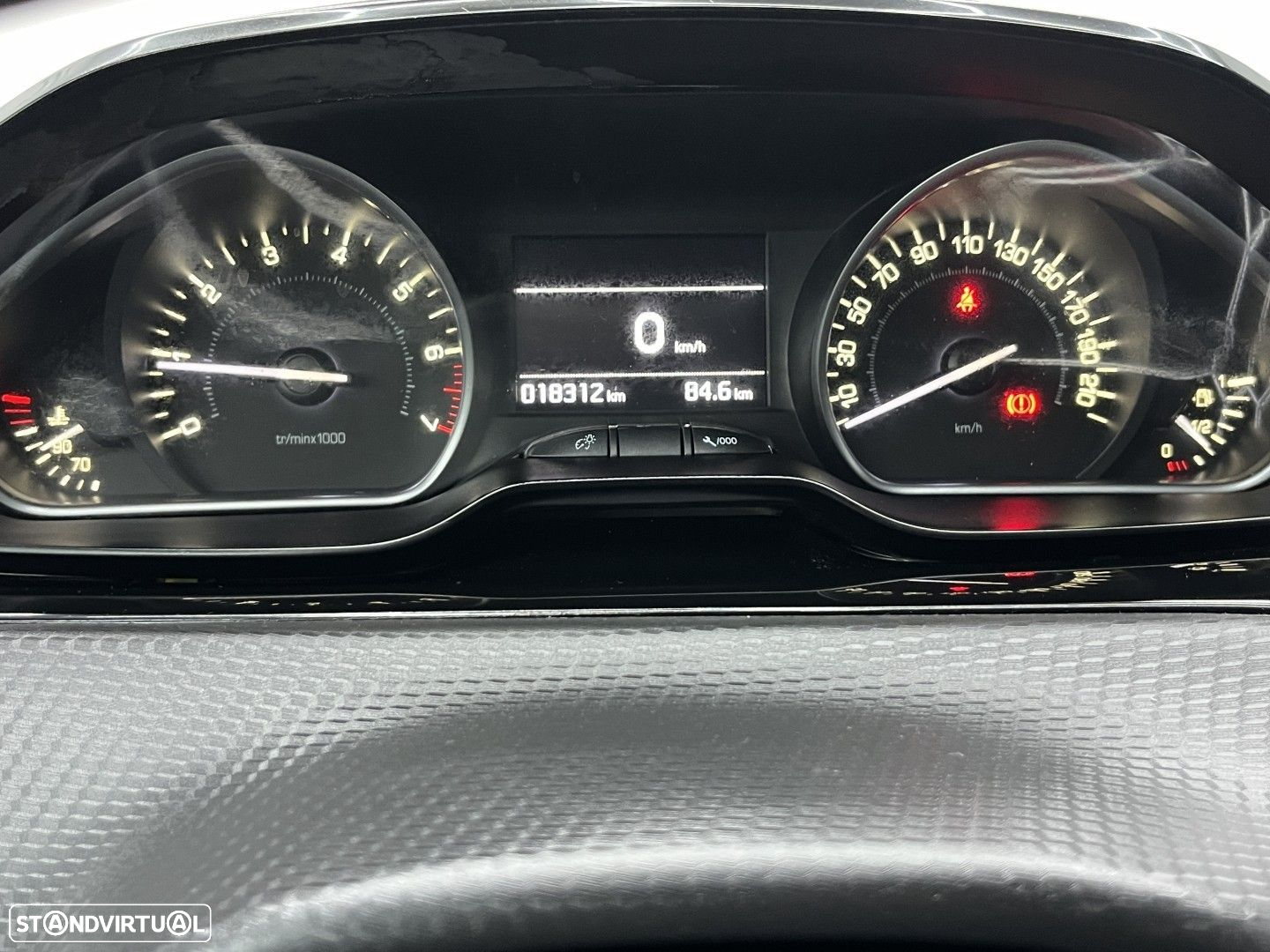 Peugeot 208 1.2 PureTech Allure - 14