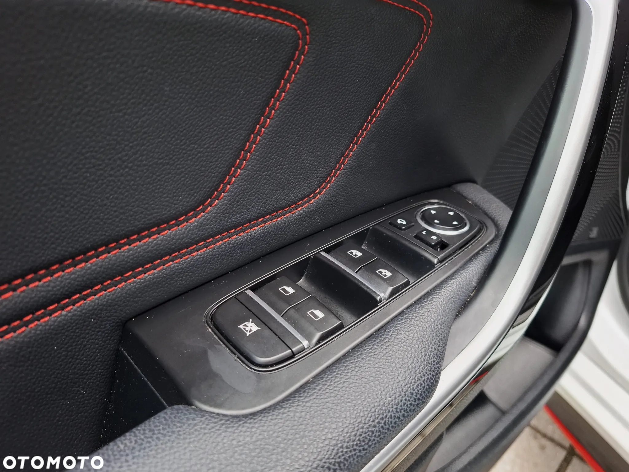 Kia ProCeed 1.6 T-GDI GT DCT - 26