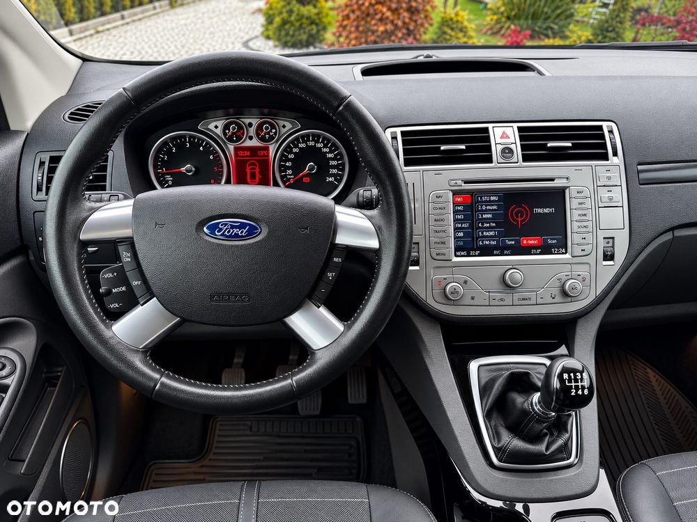 Ford Kuga 2.0 TDCi Titanium - 25