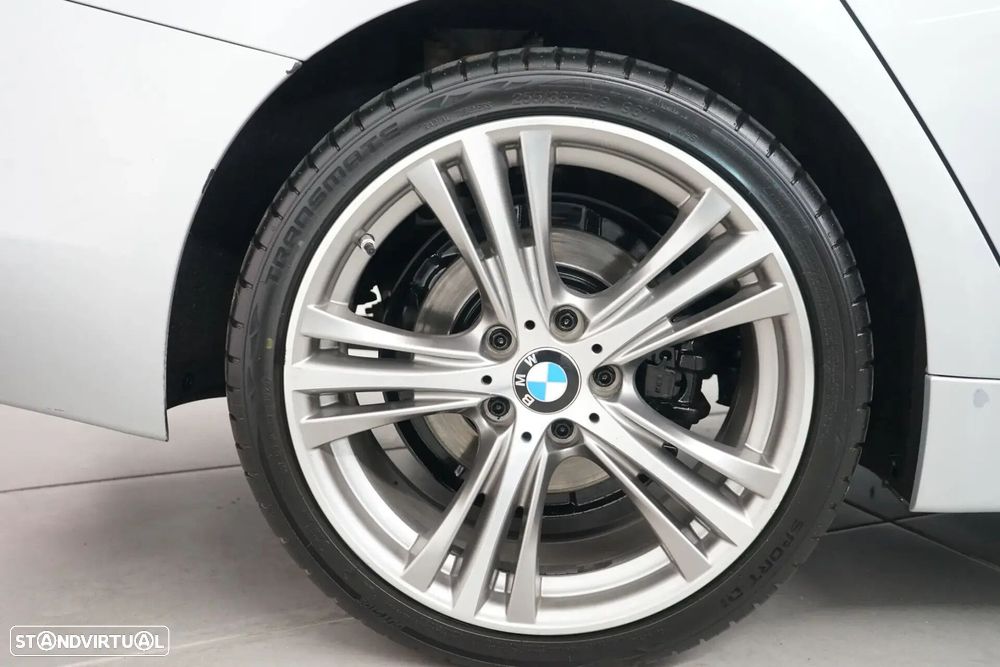 BMW 420 Gran Coupé - 12