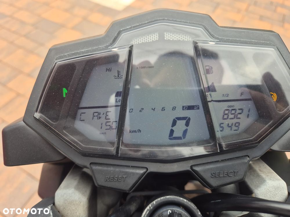 Yamaha MT - 5