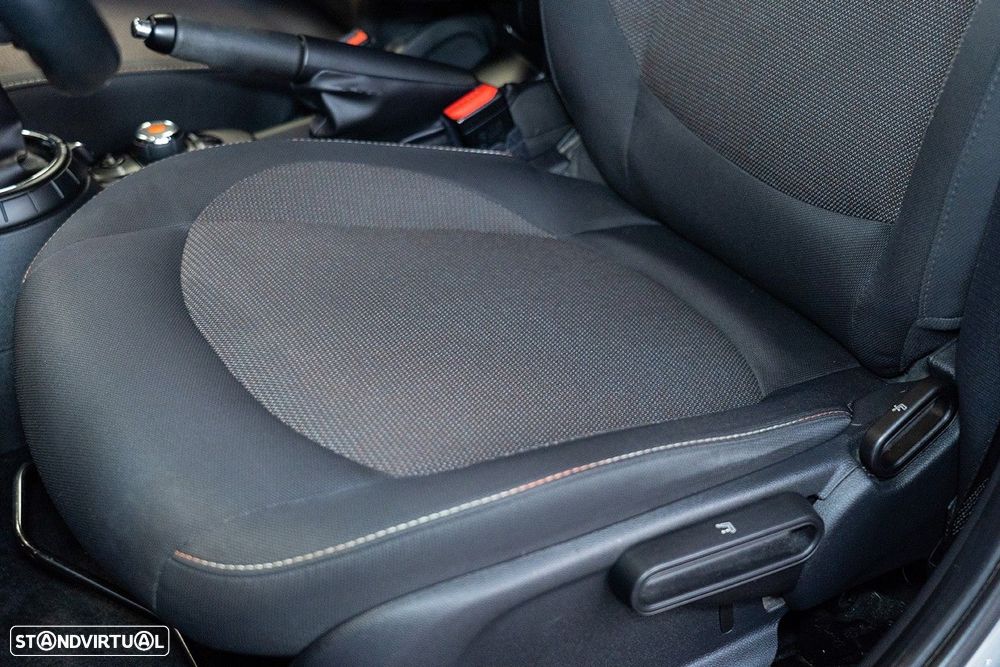 MINI 5 Portas Cooper D Seven - 21