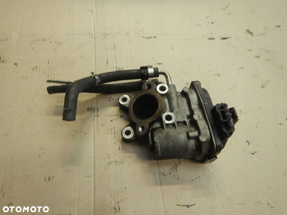 zawór egr nissan cabstar renault master 3.0dci - 1