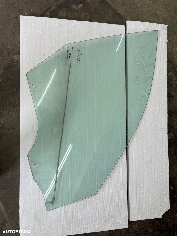 Geam usa dreapta fata BMW x1 f48 x2 f49 2021 - 1