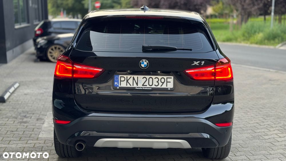 BMW X1 sDrive18d - 5