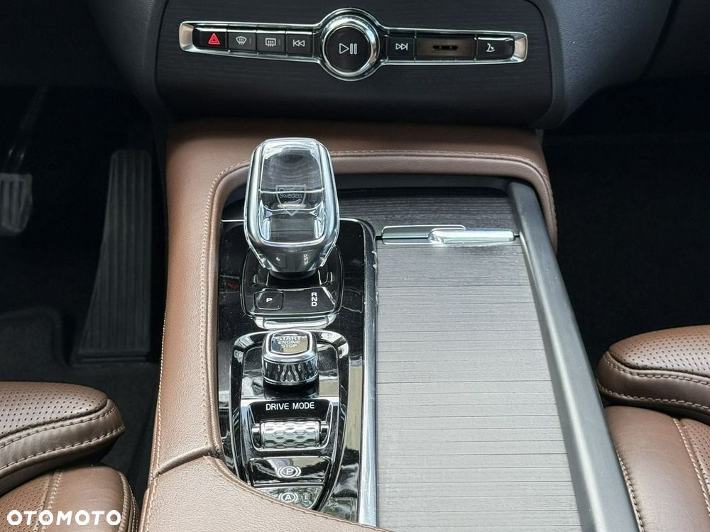 Volvo XC 90 B5 D AWD Inscription 7os - 34