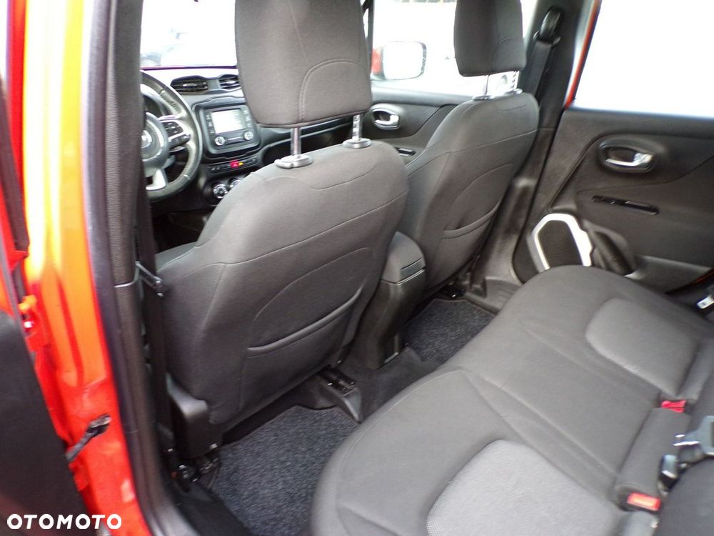 Jeep Renegade - 34