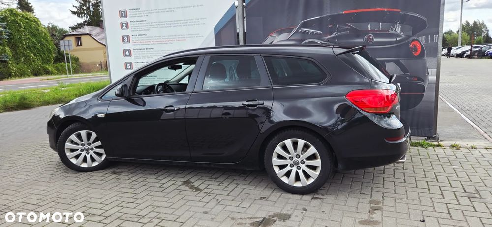 Opel Astra 2.0 CDTI DPF Automatik Design Edition - 14
