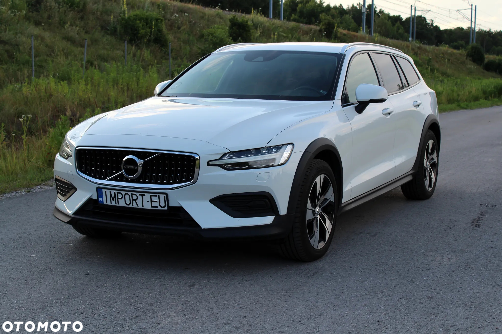 Volvo V60 Cross Country D4 AWD Geartronic Pro - 6
