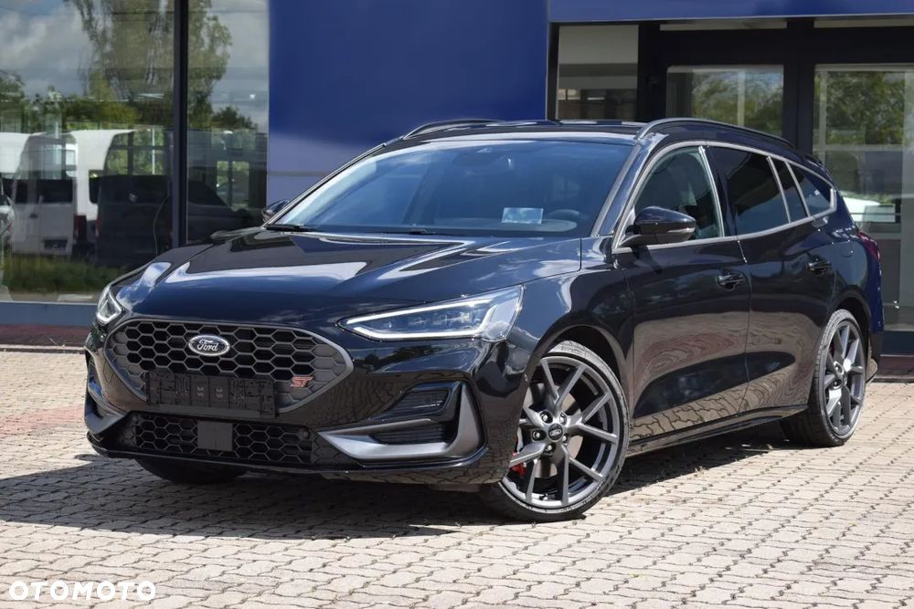 Ford Focus 2.3 EcoBoost ST X - 4
