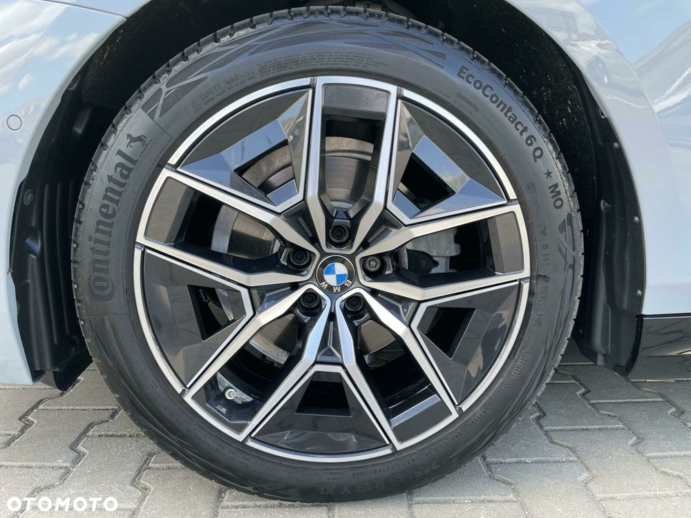 BMW Seria 5 520d xDrive mHEV M Sport - 21