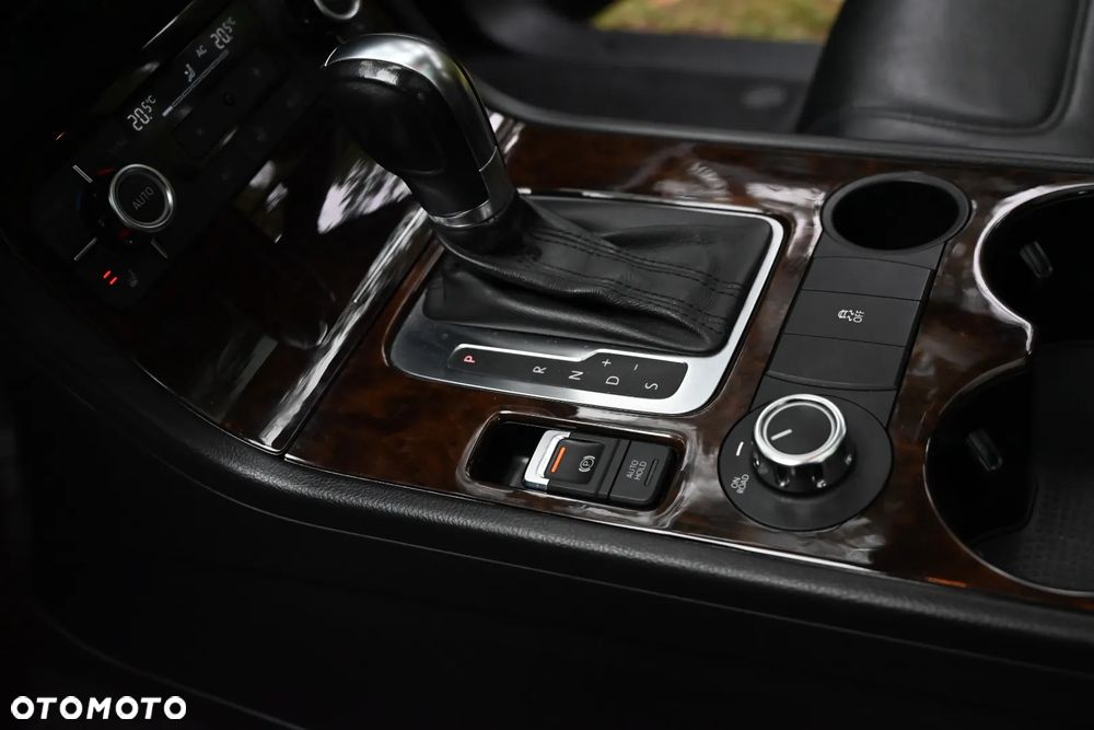 Volkswagen Touareg V6 FSI Blue Motion - 20