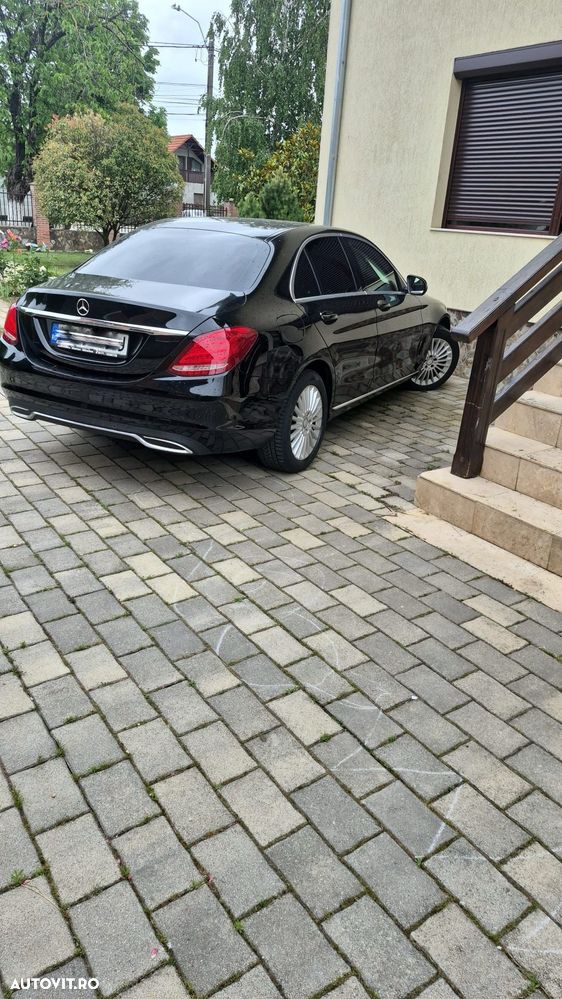 Mercedes-Benz C 180 Exclusive - 4
