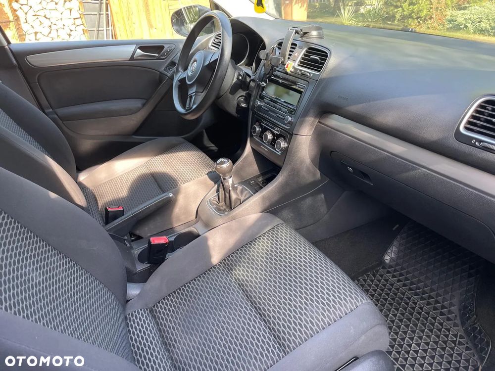 Volkswagen Golf - 9
