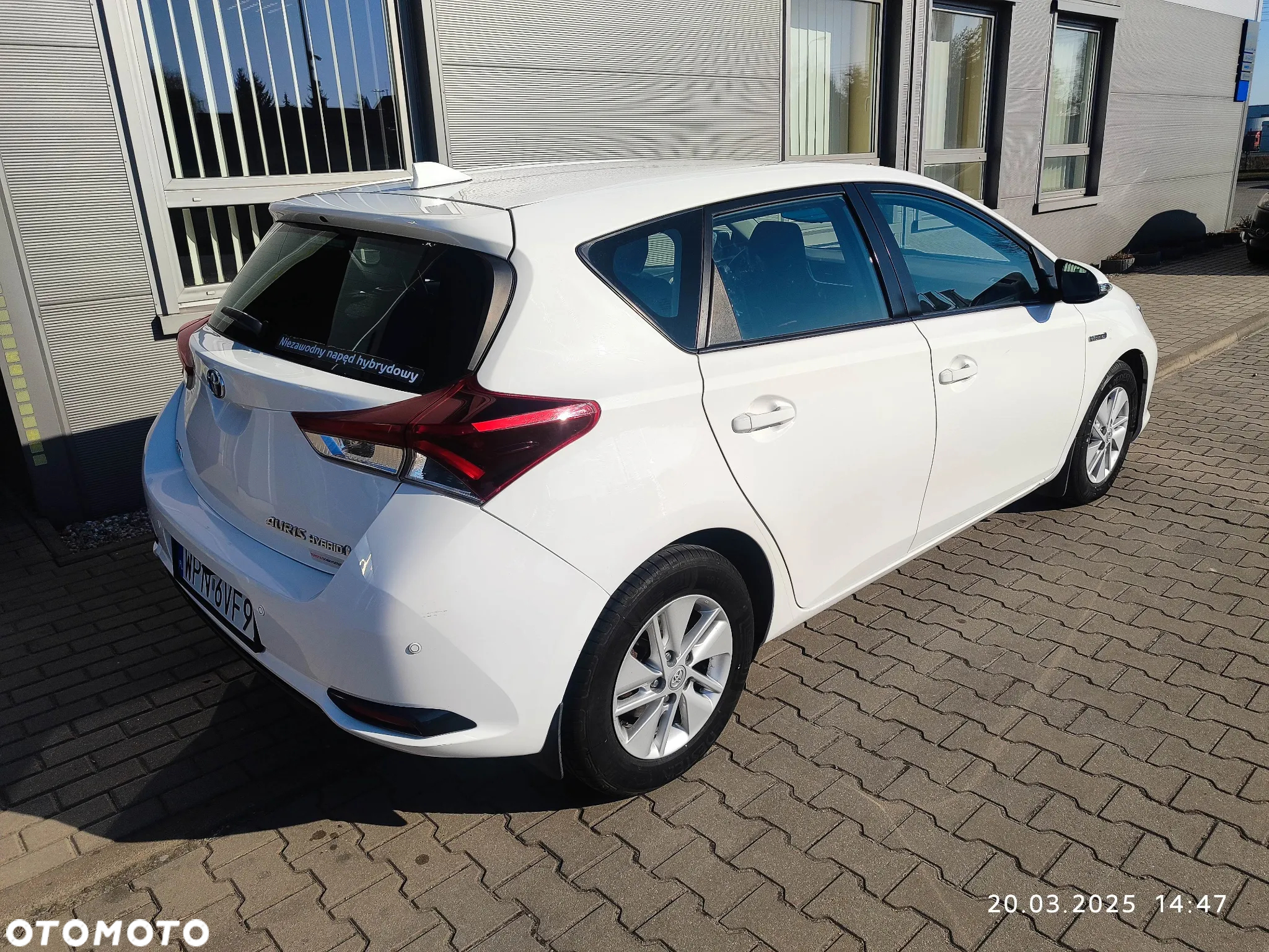 Toyota Auris Hybrid 135 Comfort - 3