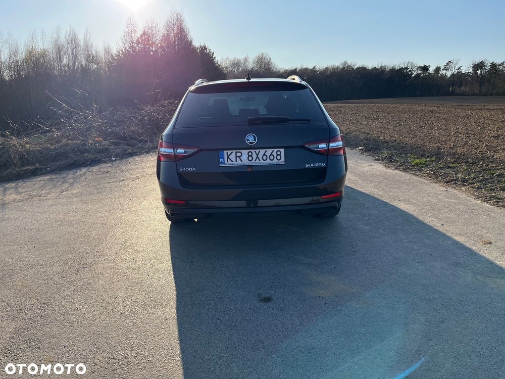 Skoda Superb 1.4 TSI ACT Active - 6