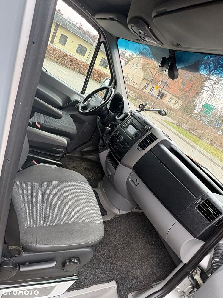 Mercedes-Benz SPRINTER - 20
