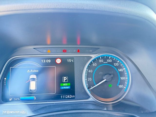 Nissan Leaf 40 kWh Tekna - 16