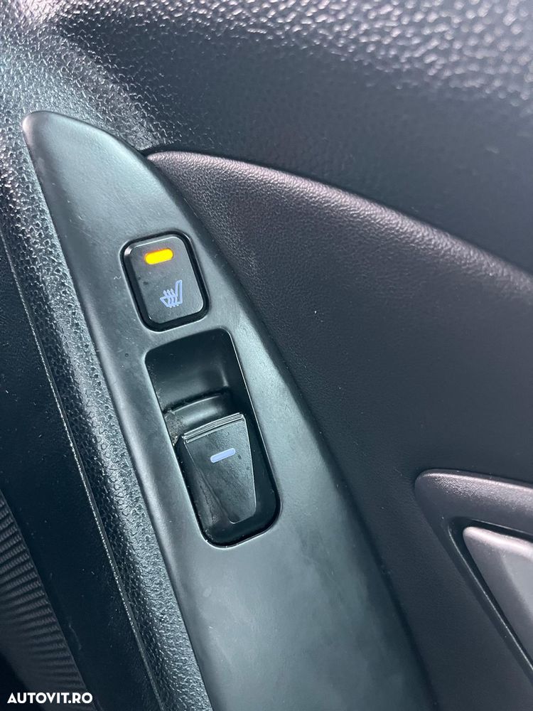 Hyundai ix35 2.0 CRDI High 4WD GLS Style HEAT+ - 11