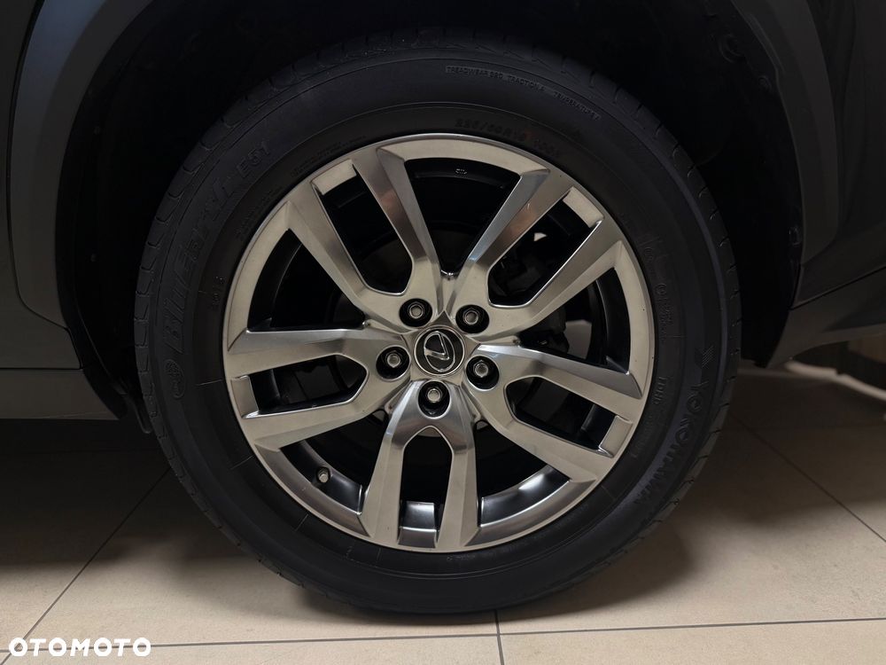 Lexus NX 300 Comfort AWD - 34