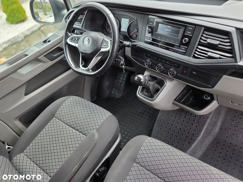 Volkswagen Caravelle 2.0 TDI L2 Comfortline - 9