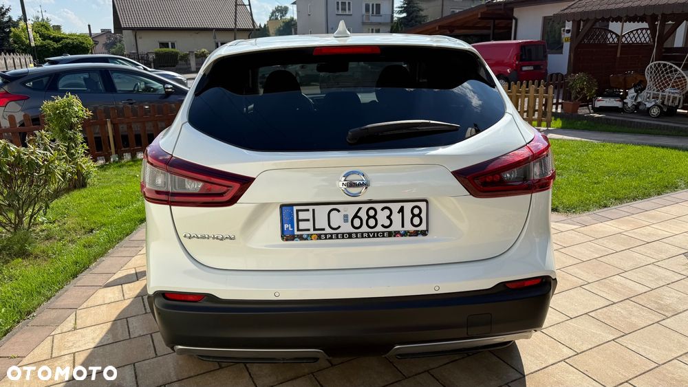 Nissan Qashqai 1.3 DIG-T N-Connecta - 14