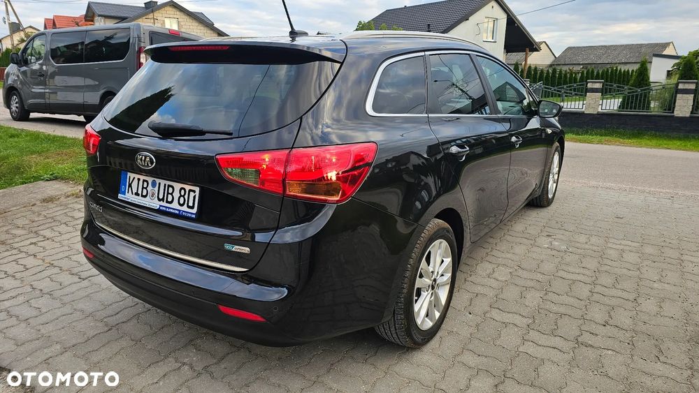 Kia Ceed SW 1.6 CRDi Platinum Edition - 5